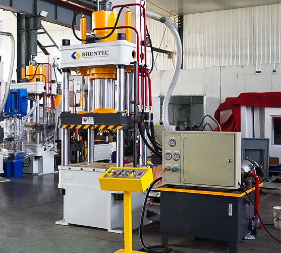 Shuntec’s 200-ton Four-column Hydraulic Press Control Mechanism